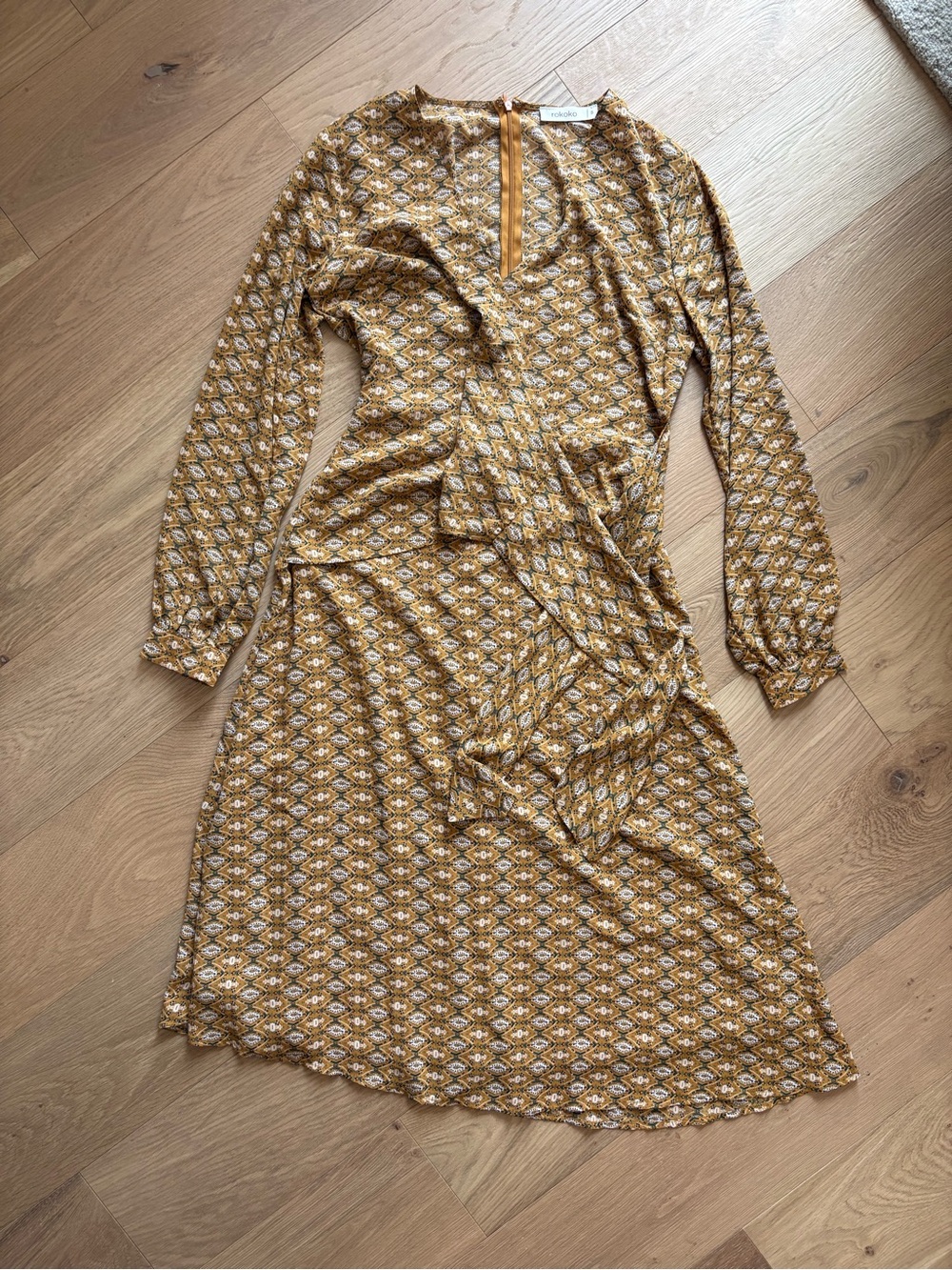 Mustard Geo-Print Long Sleeve Wrap Dress by rokoko
